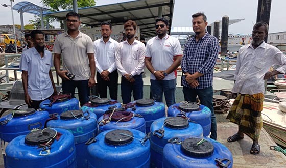 বরিশালে ১৩ ব্যারেল রেণু পোনা জব্দ