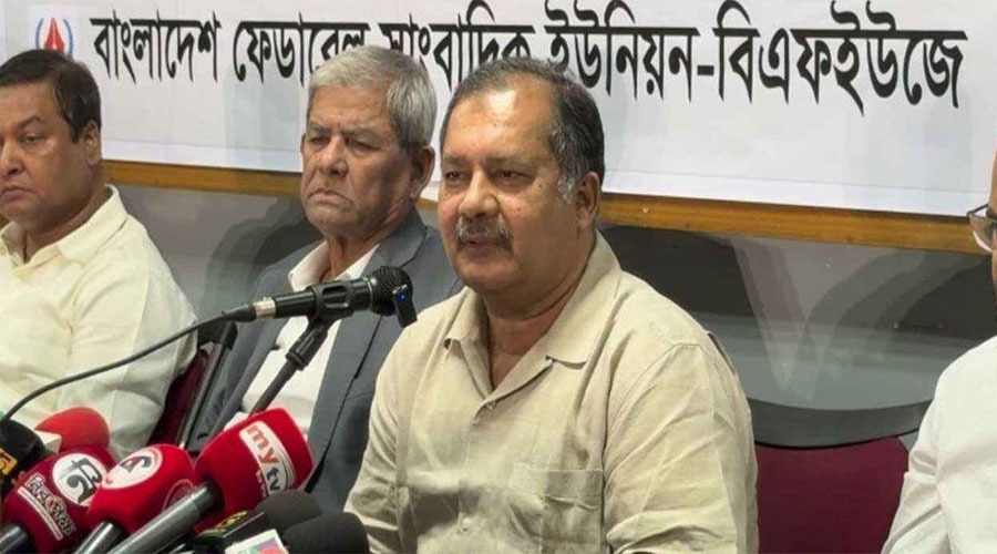 গণমাধ্যমকে নিয়ন্ত্রণ নয়, সমস্যা সমাধানের অংশীদার হিসেবে দেখতে চায় সরকার: তথ্যমন্ত্রী