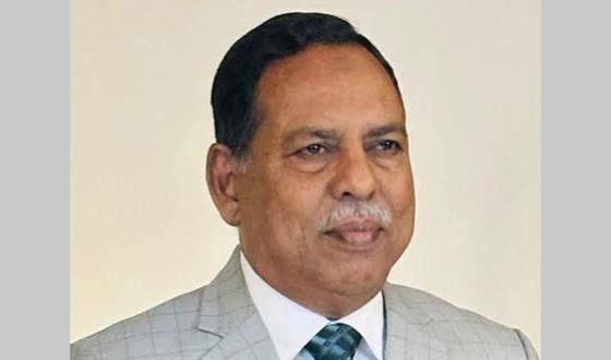 এবার নিজের মায়ের নামে স্কুলের নামকরণের আবেদন করলেন এমপি