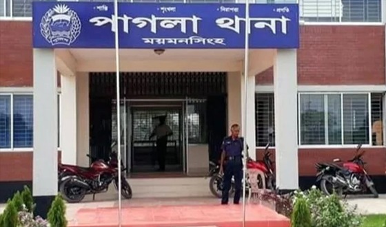 স্বামীর হাত-পা বেঁধে গৃহবধূকে তুলে নিয়ে সংঘবদ্ধ ধর্ষণ