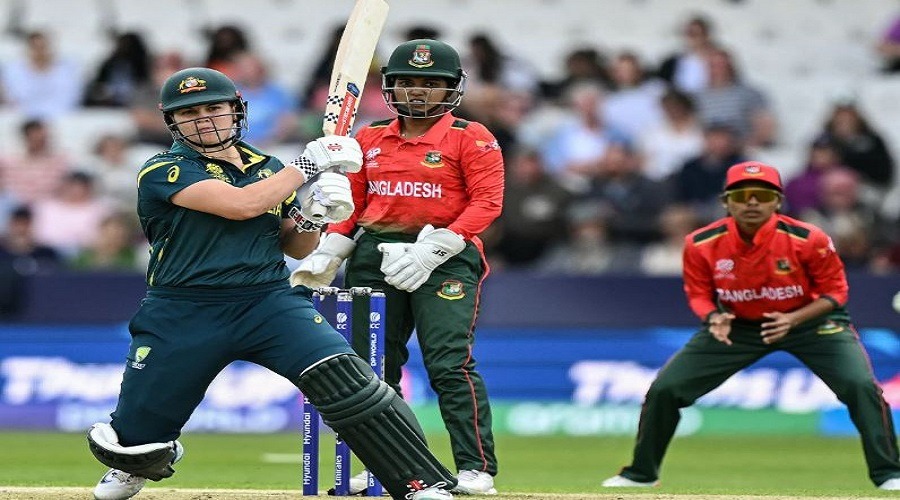 অস্ট্রেলিয়ার কাছে পাত্তাই পেলোনা নারীরা