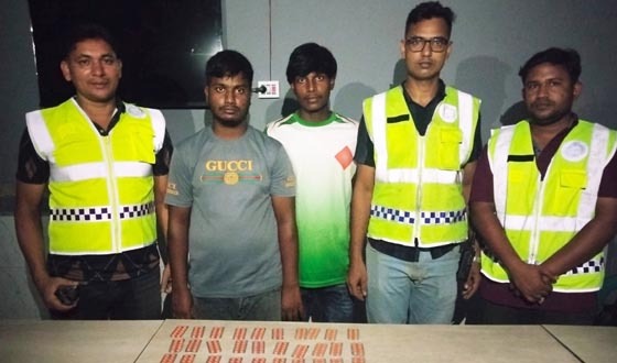 পাঁচবিবিতে ট্যাপেন্টাডল ট্যাবলেটসহ আটক ২