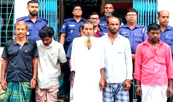 কুলিয়ারচরে একদিনে ৬ আসামী গ্রেফতার