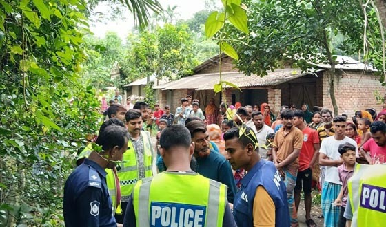 কেশবপুরে পুলিশের উপর হামলা, আহত ২ পুলিশ