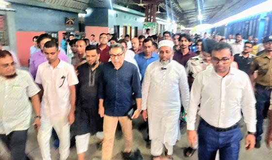 রহনপুর রেলস্টেশন পরিদর্শন করলেন রেলসচিব