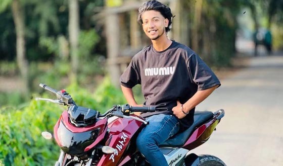 সেনবাগে সড়ক দুর্ঘটনায় আহত যুবক সামিরের মৃত্যু
