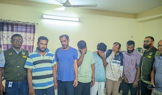 রংপুরে প্রশ্নপত্র ফাঁস ও প্রক্সি পরীক্ষা দেয়ার অভিযাগে আটক ৬