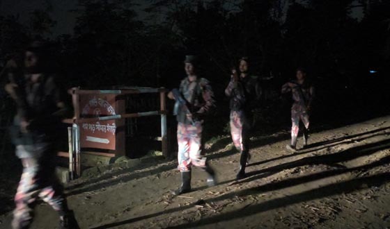 সীমান্তে জরাজীর্ণ সড়ক টহল কার্যক্রম পরিচালনায় ভোগান্তিতে বিজিবি
