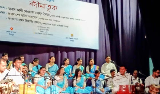 চাঁদপুর শিল্পকলা একাডেমিতে নদীমাতৃক শীর্ষ সাংস্কৃতিক অনুষ্ঠান