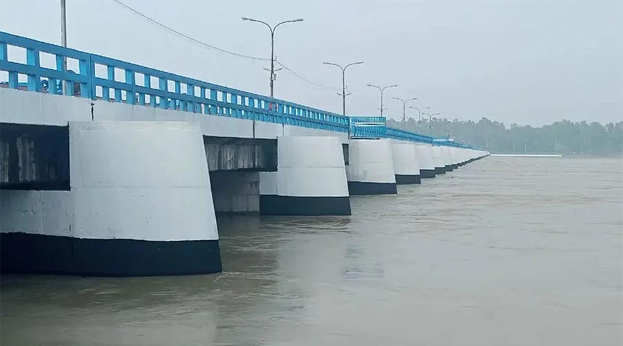 তিস্তার পানি বিপৎসীমার দ্বারপ্রান্তে, খুলে দেওয়া হয়েছে ৪৪ জলকপাট; বন্যার শঙ্কায় পাঁচ জেলা