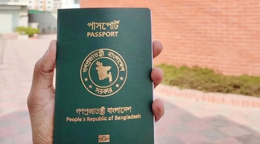 পাসপোর্টে কাটছে না সিন্ডিকেট ভোগান্তি