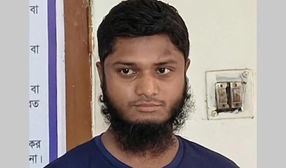 আদিতমারীতে গৃহবধূকে ধর্ষণের অভিযোগে মাদরাসা শিক্ষক গ্রেফতার