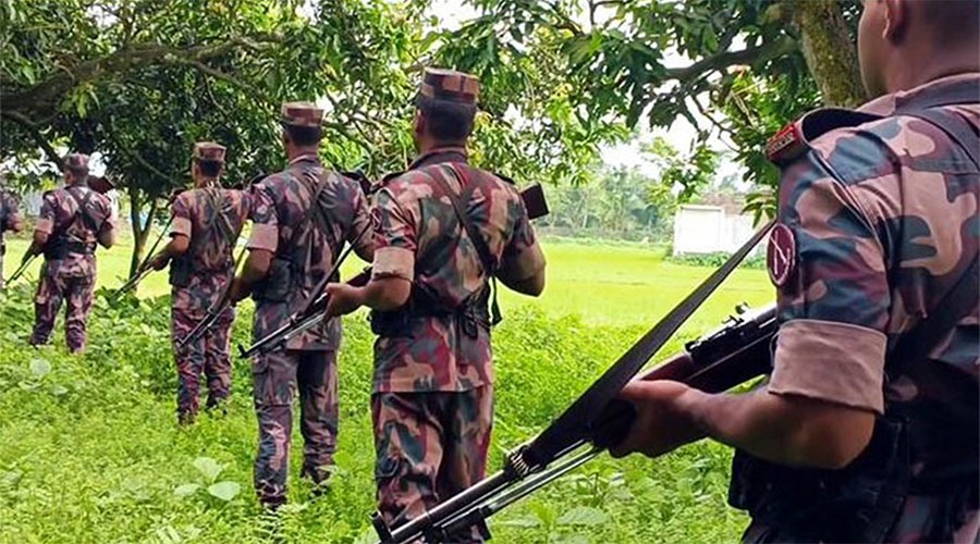 আবারও পুশ-ইনের চেষ্টায় বিএসএফ, কঠোর অবস্থানে বিজিবি