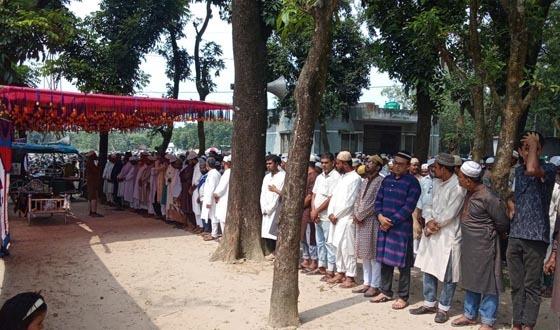 চির নিদ্রায় শায়িত হলেন শিক্ষক আজিজার রহমান