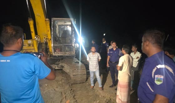 ভাঙ্গুড়ায় পুকুরের মাটি কেটে বিক্রি, ৫০ হাজার টাকা অর্থদণ্ড