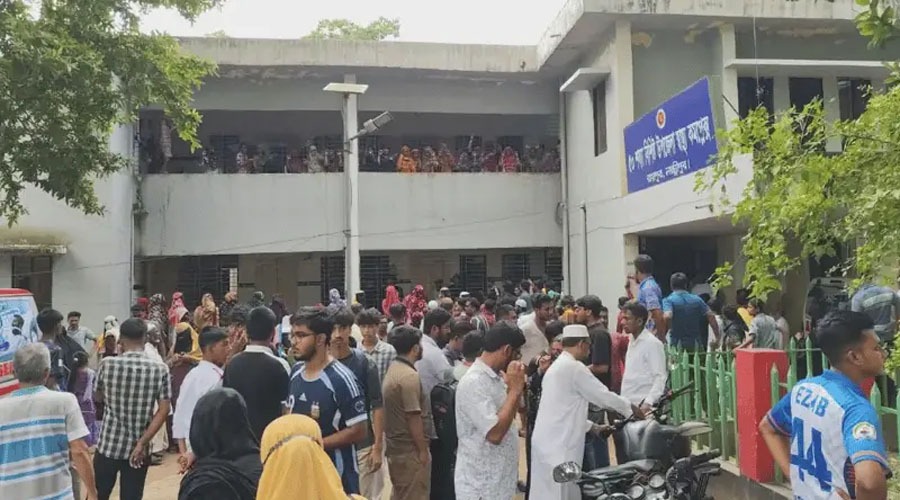 লক্ষ্মীপুরে ভয়াবহ হত্যাকাণ্ড, ঢাবি শিক্ষার্থীসহ মা ও বোন নিহত