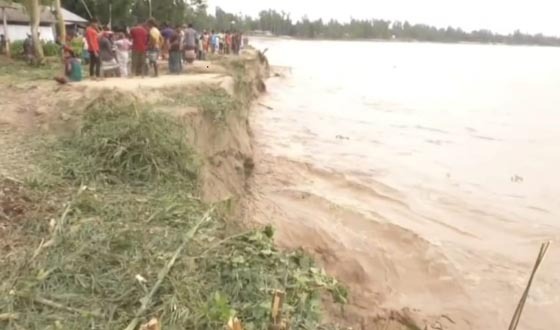 কুড়িগ্রামে নদ নদীর পানি হ্রাস পাওয়ায় শুরু হয়েছে নদী ভাঙ্গন
