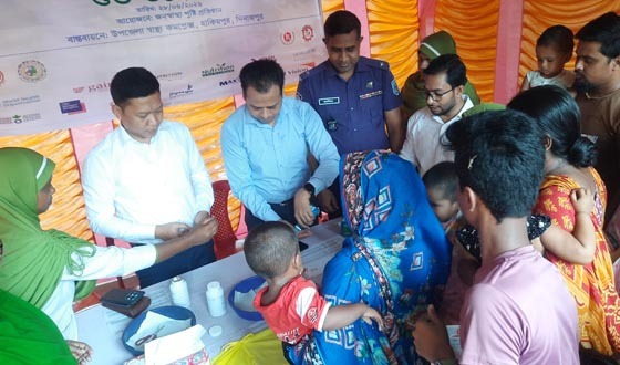 হিলিতে ভিটামিন এ প্লাস ক্যাম্পেইনের উদ্বোধন