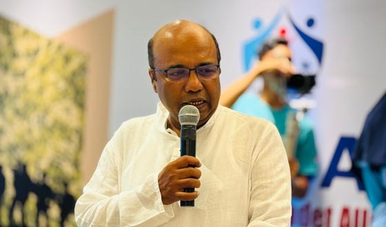 ইসলামাবাদে ট্রেনের যাত্রা বিরতি চালুর আবেদন জানিয়েছেন সাংসদ কাজল