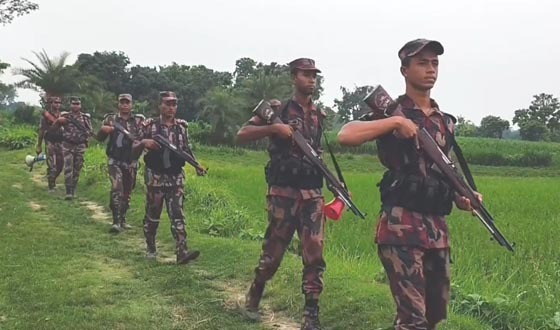 মুজিবনগর সীমান্তে ৭ জনকে পুশইনের চেষ্টা, বিজিবির বাধায় পণ্ড