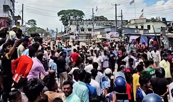 সরাইলের সংঘর্ষে নাসিরনগরের যাত্রীদের চরম ভোগান্তি