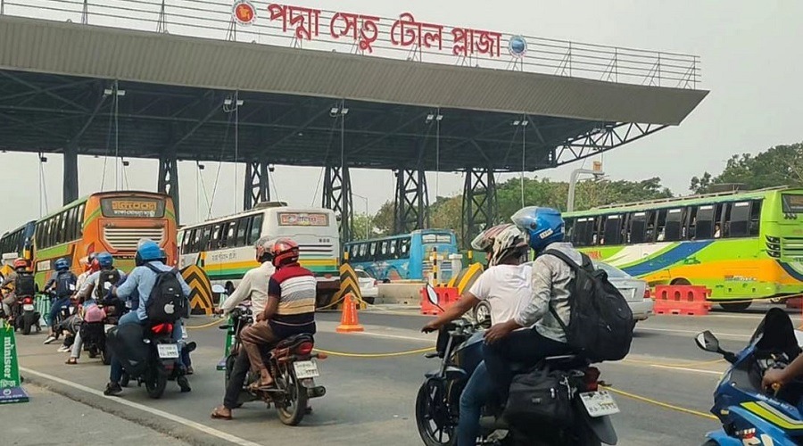 পদ্মা সেতুতে একদিনে টোল আদায় সাড়ে ৪ কোটি টাকা