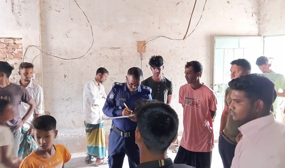 ফুলবাড়ীতে এক রাতে ৩ টি অটোরিকশা চুরি