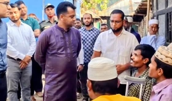 ফরিদগঞ্জে ছয় প্রতিবন্ধী ভাইবোনের জন্য নতুন ঘর