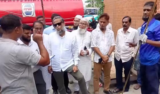 অতিরিক্ত দামে তেল বিক্রি না করতে অনুরোধ এমপির