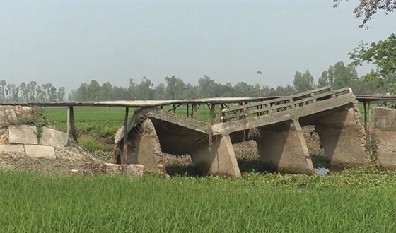 নাগেশ্বরীতে ২০ হাজার মানুষের অভিশাপ কচুয়ারখালের ভাঙ্গা ব্রিজ