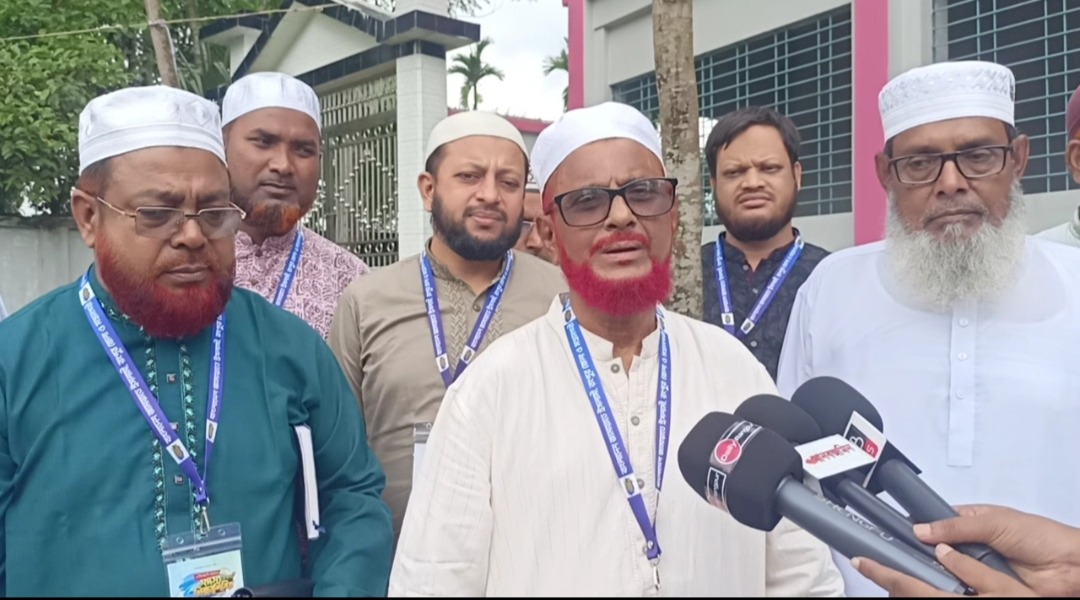 গণভোটের রায় বাস্তবায়ন না হলে রাজপথেই সিদ্ধান্ত নেবে জনগণ: এটিএম আজহার