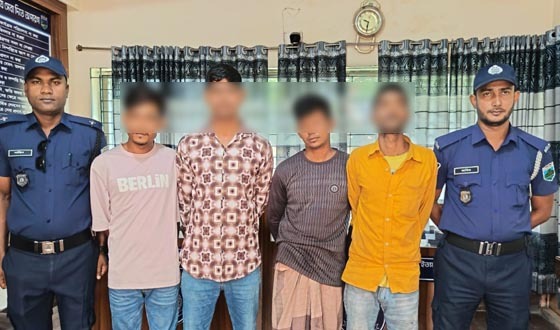 লালপুরে বিশেষ অভিযানে আটক ৬, ৪ জনের কারাদণ্ড