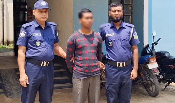 দুর্গাপুরে প্রতিবেশীর ছুরিকাঘাতে যুবক নিহত, আটক ৩