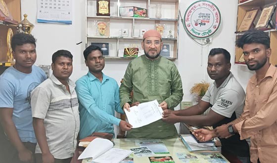 রিয়াজ চৌধুরীর সাথে ঋণদান সমবায় সমিতির নেতৃবৃন্দের সাক্ষাৎ