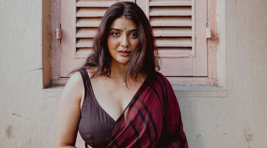 নতুন অধ্যায় শুরু করতে যাচ্ছেন পার্নো মিত্র