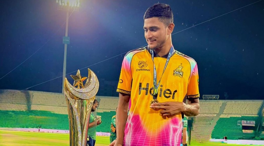নাহিদের বিধ্বংসী বোলিংয়ে চ্যাম্পিয়ন পেশোয়ার