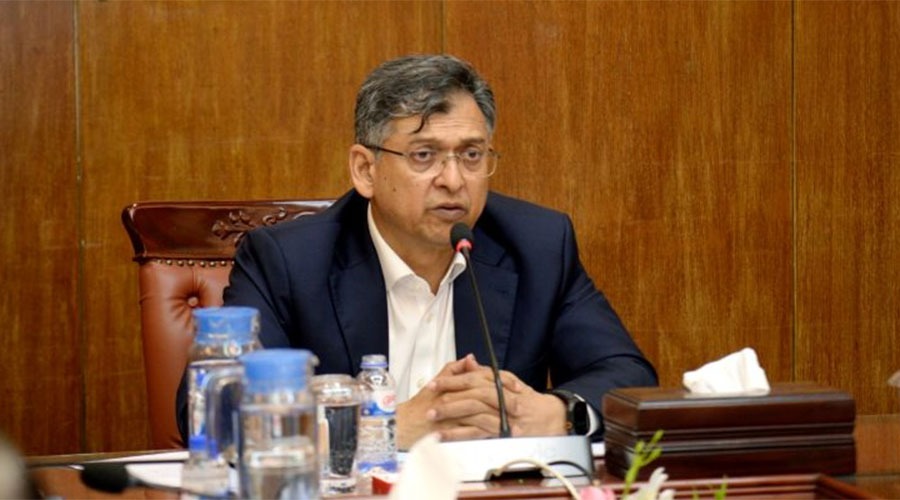 পুরনো রূপে ফিরছে পুলিশের পোশাক, অপরাধ দমনে কঠোর হুঁশিয়ারি স্বরাষ্ট্রমন্ত্রীর