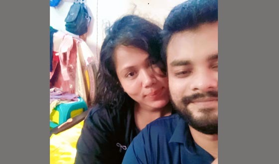 স্বামীর অধিকার পেতে ন্যায় বিচার না পেয়ে যুবতীর বিষপান