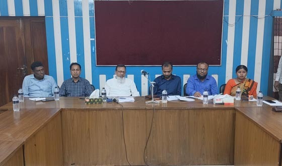 ধান সংগ্রহের ক্ষেত্রে অনিয়ম বরদাস্ত করা হবে না