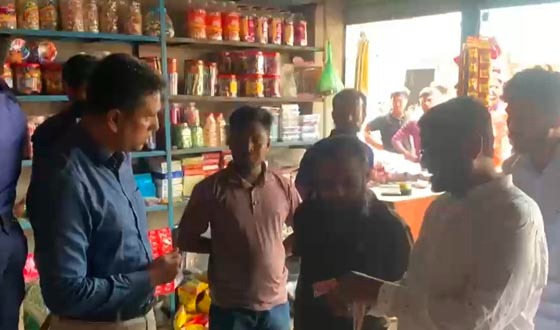 শার্শায় অনুমোদনহীন রঙ ব্যবহার করে শিশুখাদ্য তৈরি, জরিমানা
