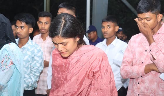 ১২০ টাকায় পুলিশের চাকরি পেলেন ৩৯ জন