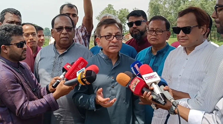 আন্তর্জাতিক সম্পর্ক ও রাষ্ট্রীয় চুক্তির ক্ষেত্রে আবেগ নয়: বাণিজ্যমন্ত্রী