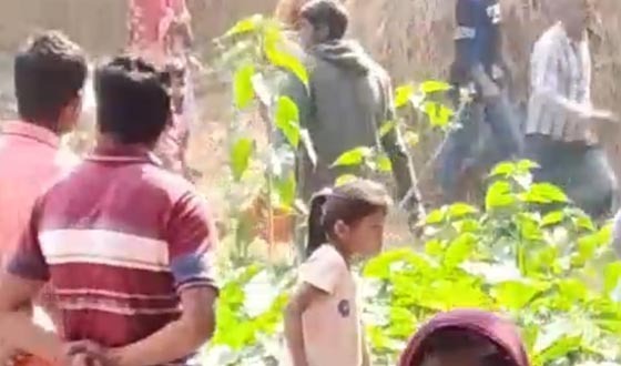 শালিশের মারামারি থেকে ধর্ষণচেষ্টার মামলা, তদন্ত নিয়ে প্রশ্ন তুললেন বাদী