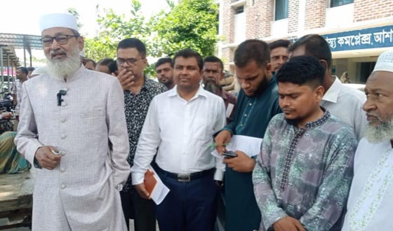 আশাশুনিতে স্বাস্থ্য কমপ্লেক্স পরিদর্শনে এমপি রবিউল বাশার