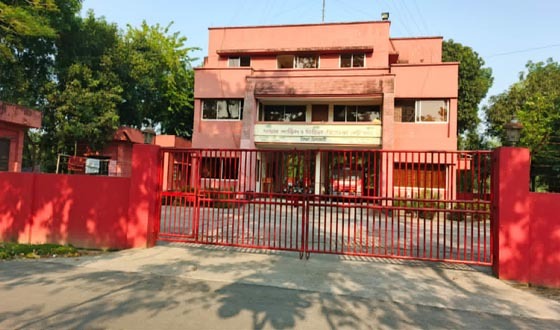 ফায়ার সার্ভিসের দখলে জমি, ক্ষতিপূরণ না পেয়ে দিশেহারা মালিক