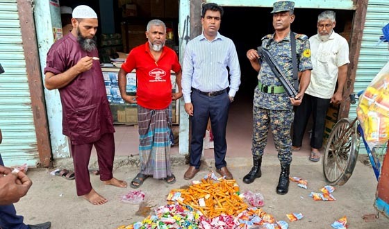 চাঁদপুরে নিম্নমানের শিশুখাদ্য বিক্রির দায়ে অর্থদণ্ড