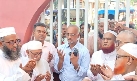 শোলাকিয়া ঈদগাহেট ফটক নির্মাণ কাজের শুভ উদ্বোধন