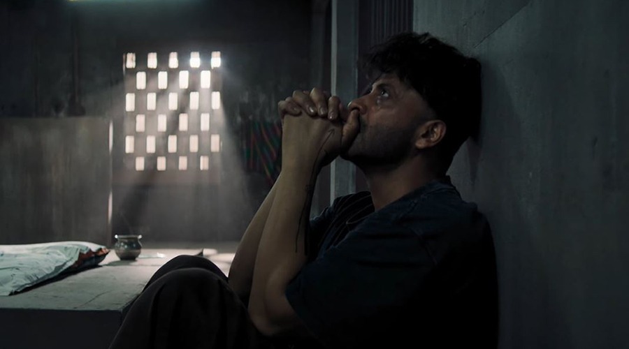 ভিন্ন লুকে ভক্তদের চমকে দিলেন শাকিব খান