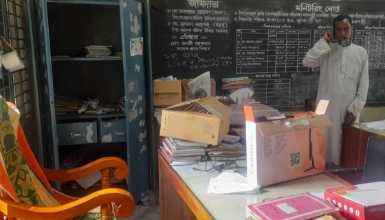 ভূরুঙ্গামারীতে বিদ্যালয়ের অফিস কক্ষের তালা ভেঙে চুরি