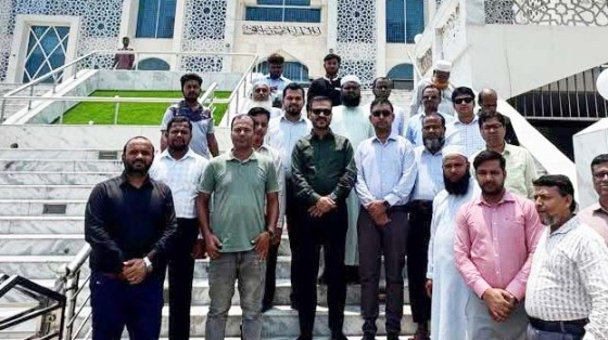 মডেল মসজিদটি শুধু নামাজ আদায়ের স্থান নয়, বরং ইসলামিক শিক্ষার কেন্দ্র
